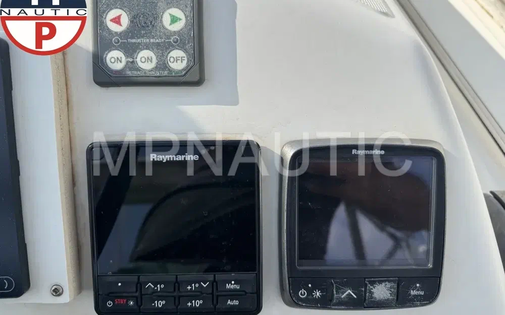 slider 8 Dufour 500 Grand Large