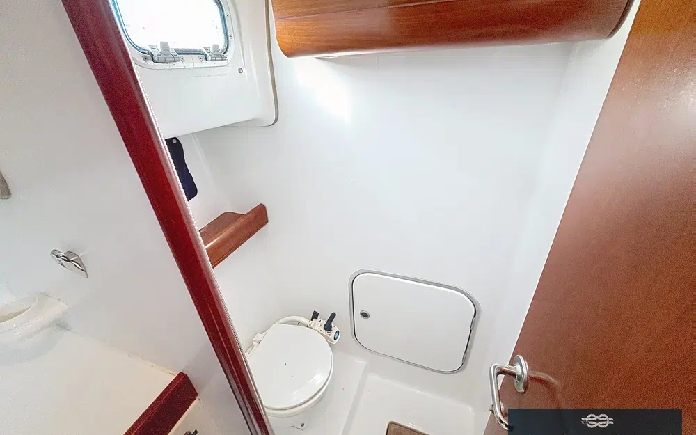 slider 11 Beneteau Antares 10.80