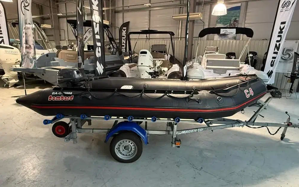 slider 0 Zodiac Bombard Commando C4