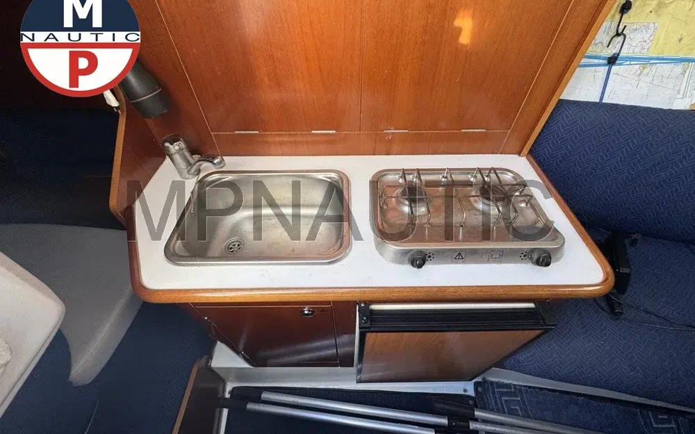 slider 11 Beneteau Flyer 701