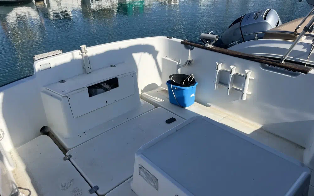 slider 1 Beneteau Antares 620