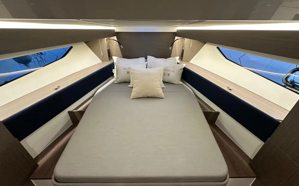 slider 22 Beneteau Gran Turismo 36