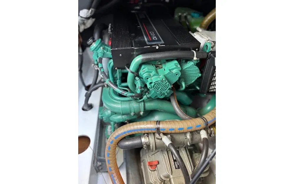 slider 3 Fountaine Pajot Highland 35