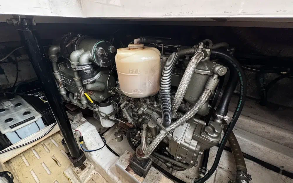 slider 15 Faeton  910 Moraga