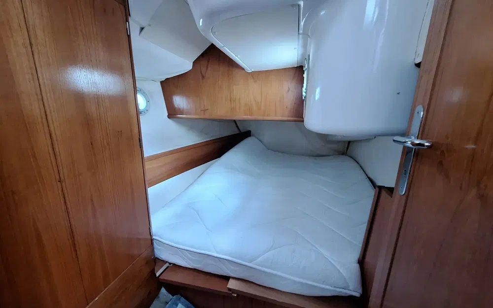 slider 5 Jeanneau Sun Odyssey 37.1