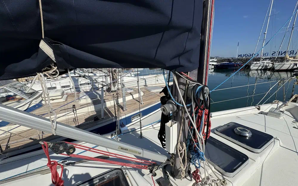 slider 13 Contest Yachts Contest 38