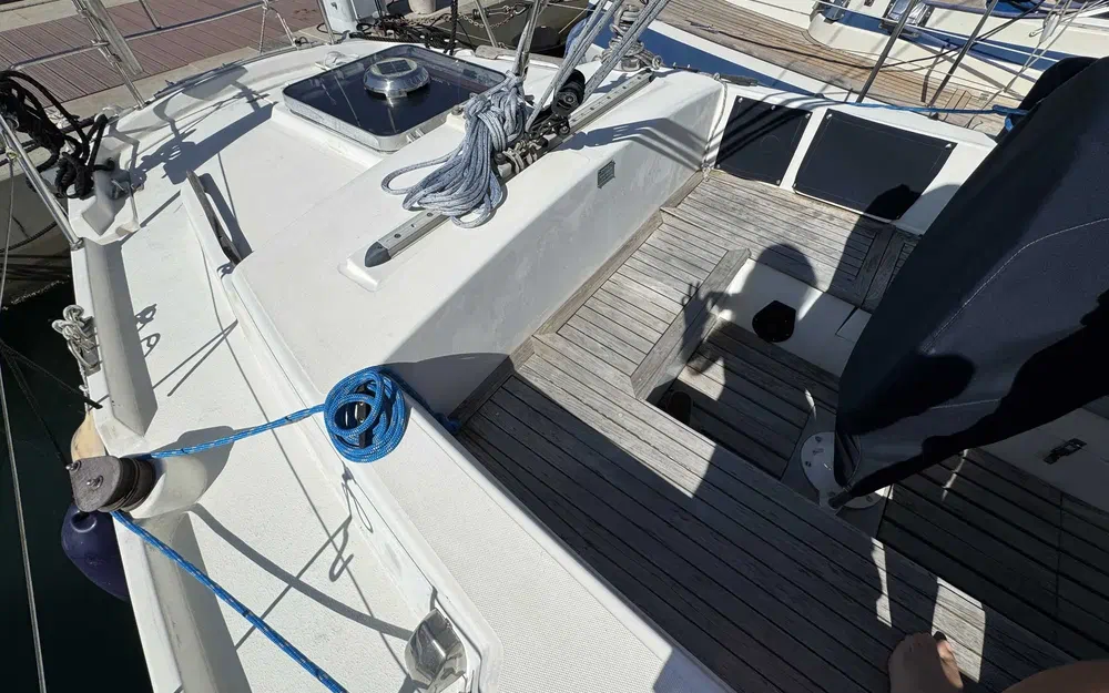 slider 7 Contest Yachts Contest 38