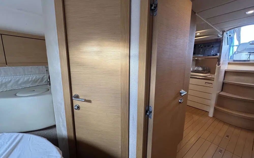 slider 19 Sessa Marine C42