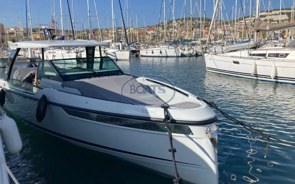 slider 1 Saxdor  320 GTC