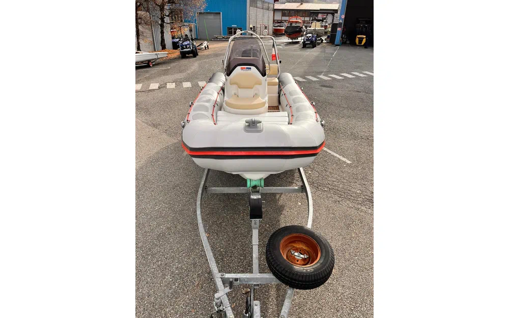 slider 2 Valiant V 570 Sport