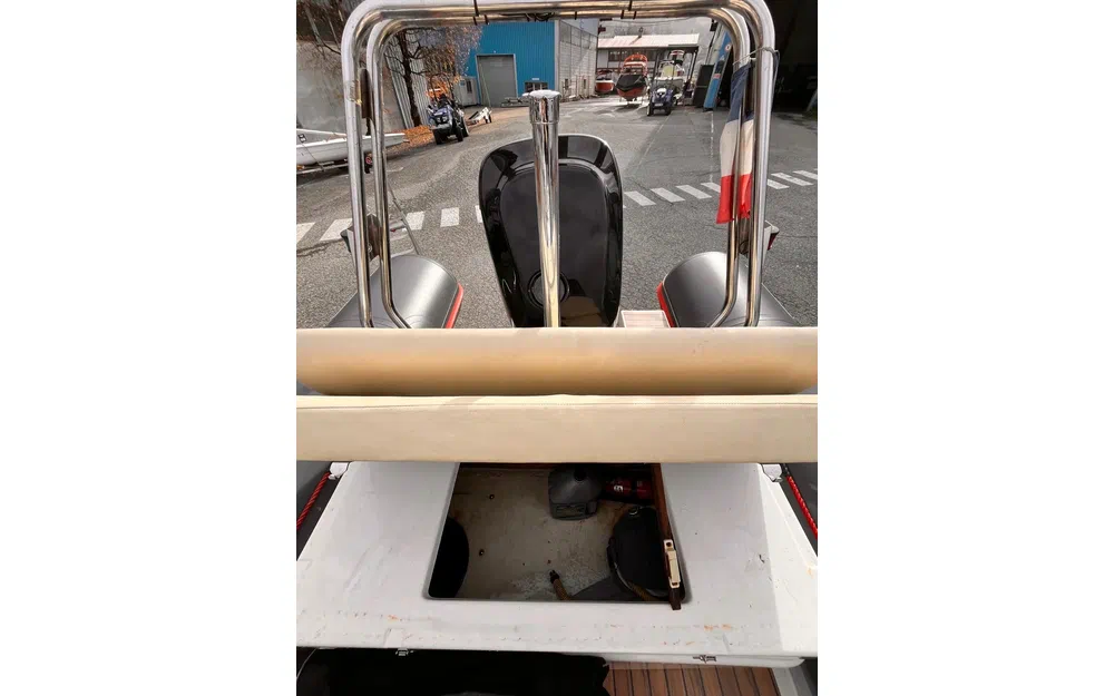 slider 12 Valiant V 570 Sport