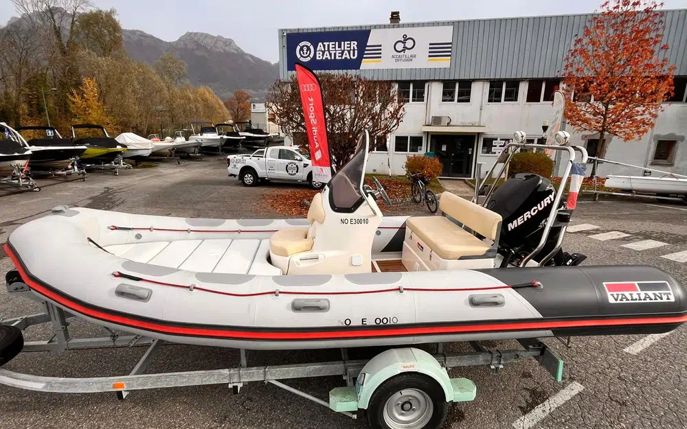 slider 0 Valiant V 570 Sport