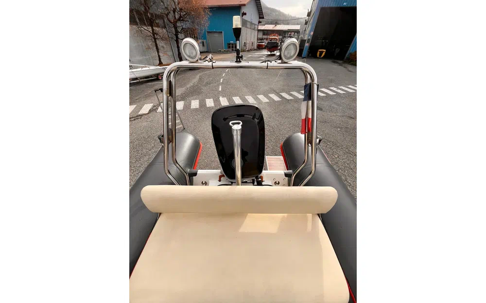 slider 11 Valiant V 570 Sport