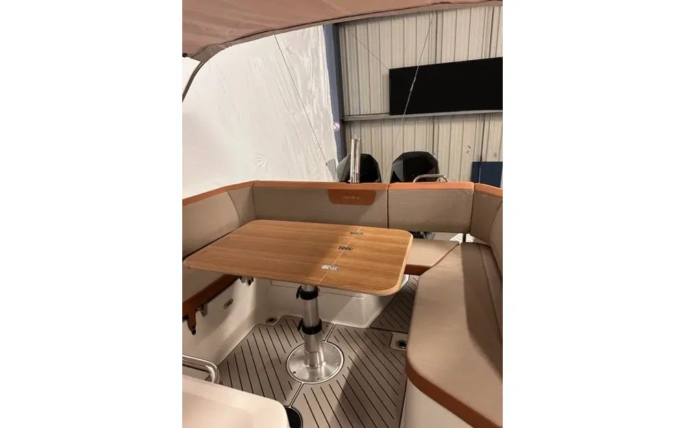 slider 8 Zodiac Medline 9