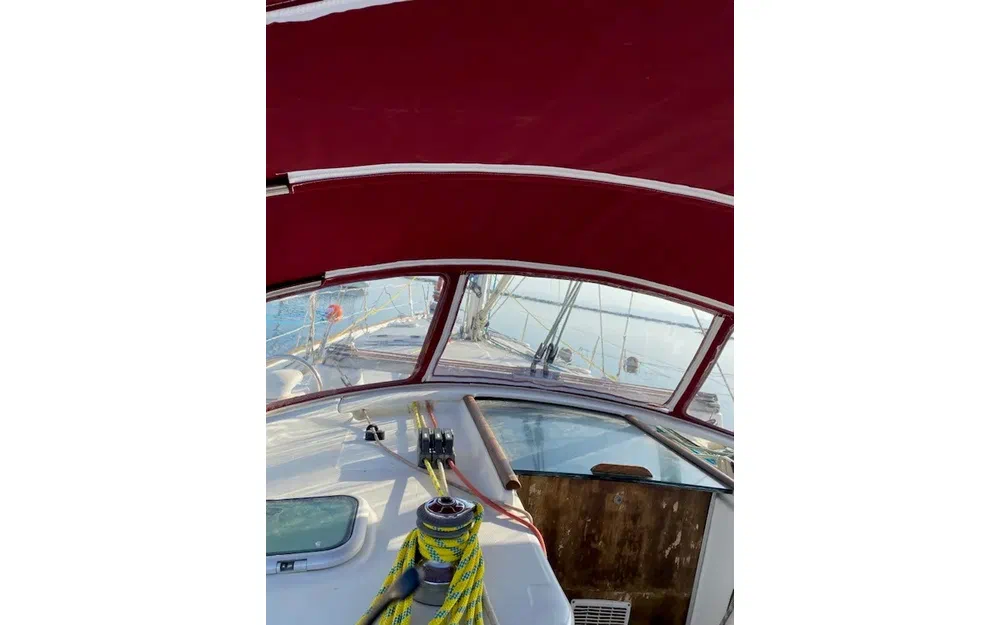 slider 37 Beneteau Oceanis 411