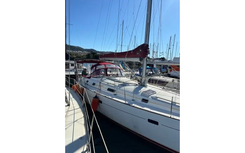slider 11 Beneteau Oceanis 411