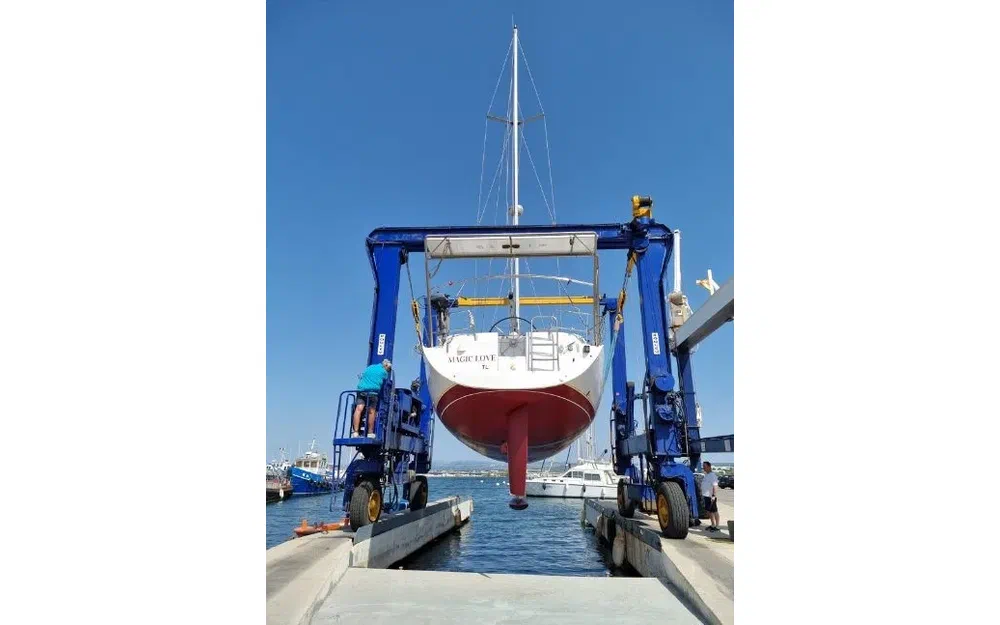 slider 59 Beneteau Oceanis 411