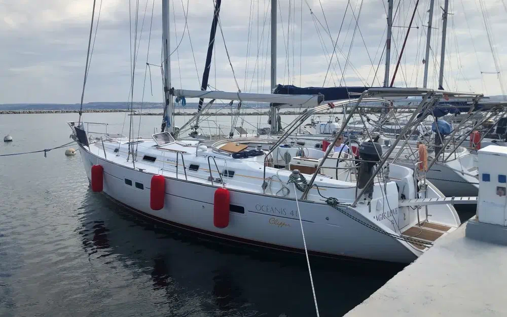 slider 6 Beneteau Oceanis 411