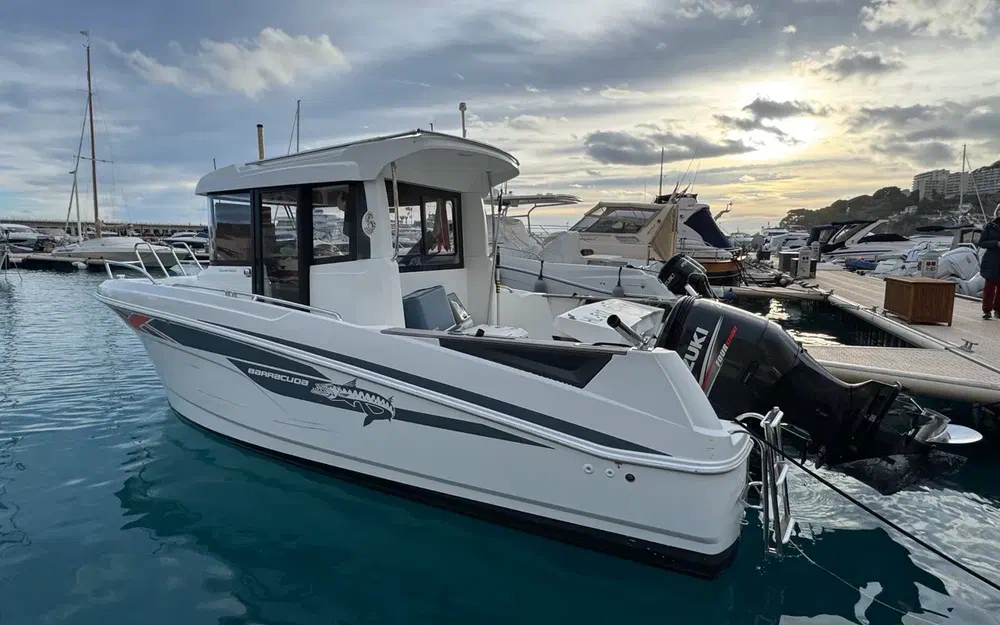 slider 4 Beneteau Barracuda 7