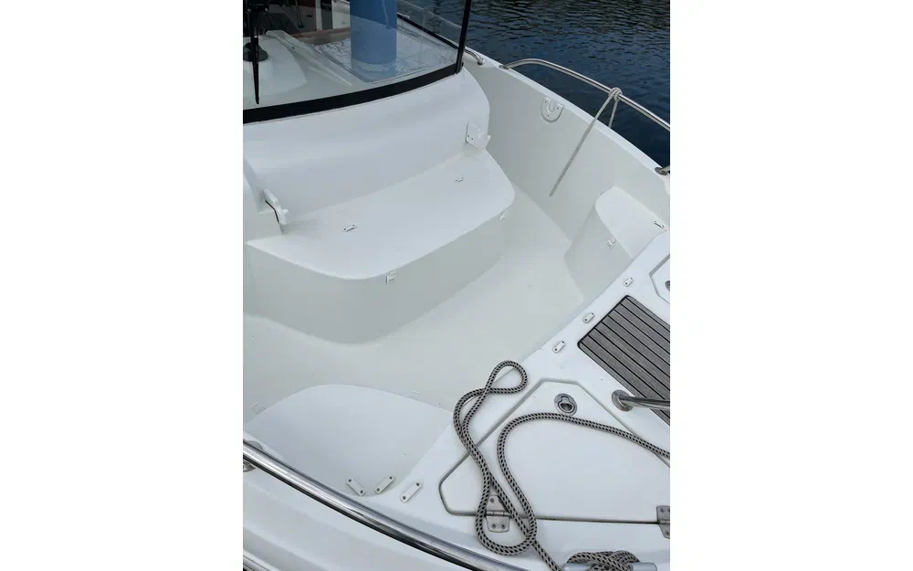 slider 4 Beneteau Barracuda 7