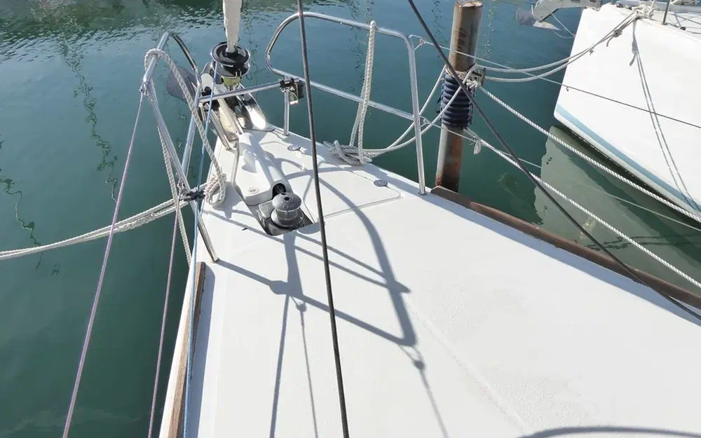 slider 6 Beneteau Oceanis 37