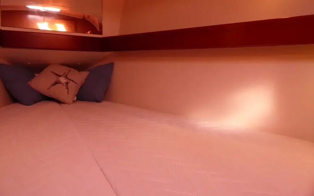 slider 20 Beneteau Oceanis 37