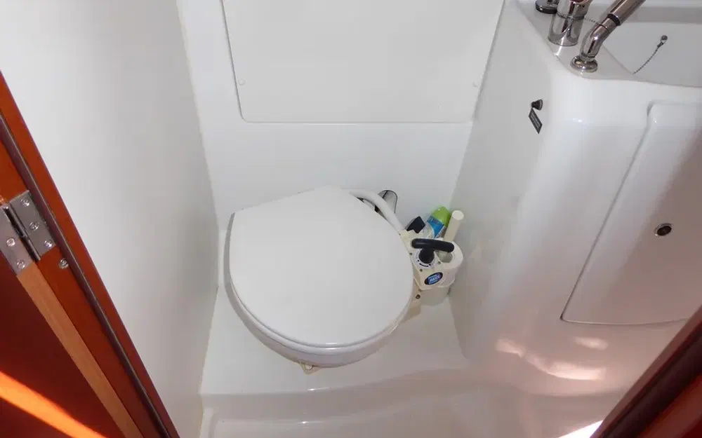 slider 26 Beneteau Oceanis 37