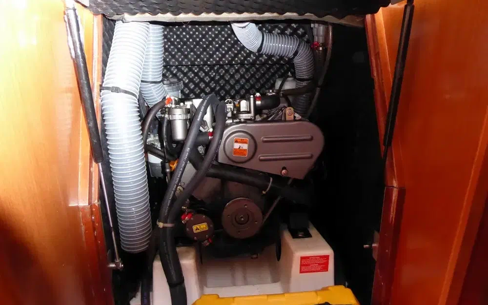 slider 29 Beneteau Oceanis 37