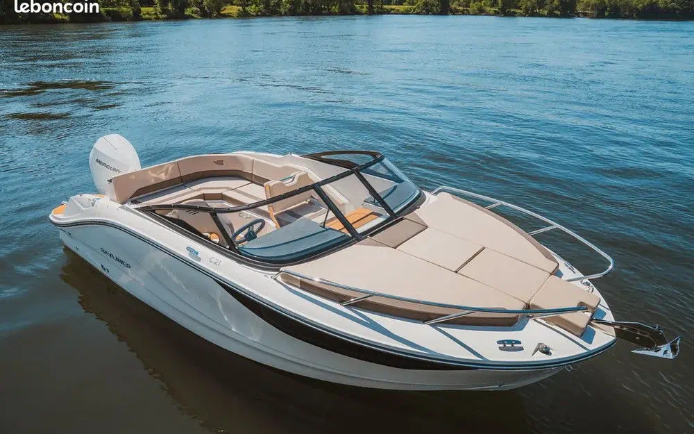 slider 0 Bayliner C 21