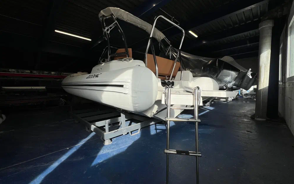 slider 4 Zodiac Medline 6.8