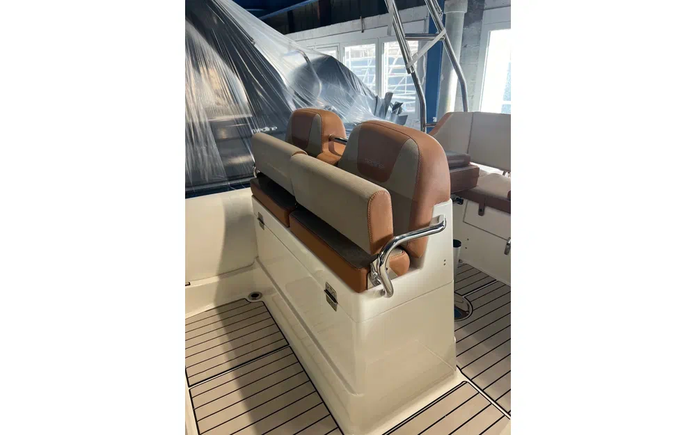 slider 9 Zodiac Medline 6.8