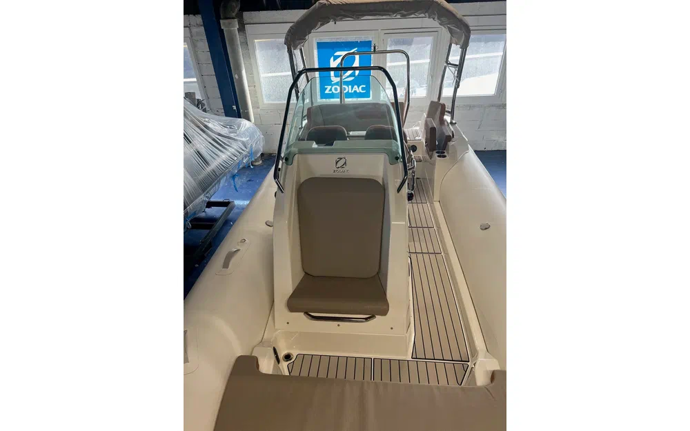 slider 12 Zodiac Medline 6.8