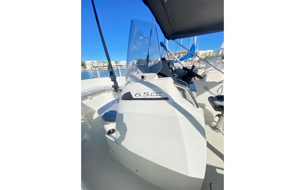 slider 37 Jeanneau Cap Camarat 6.5 CC