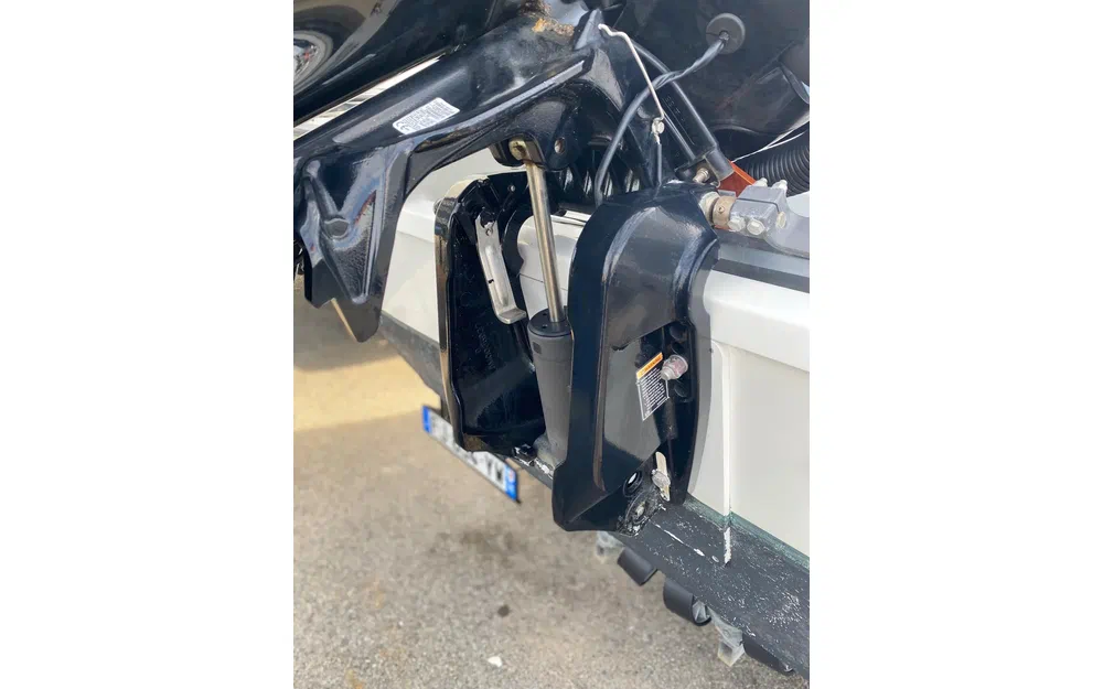 slider 45 Jeanneau Cap Camarat 7.5 CC