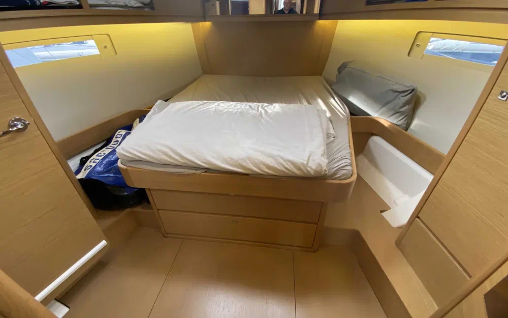 slider 2 Dufour  460 Grand Large