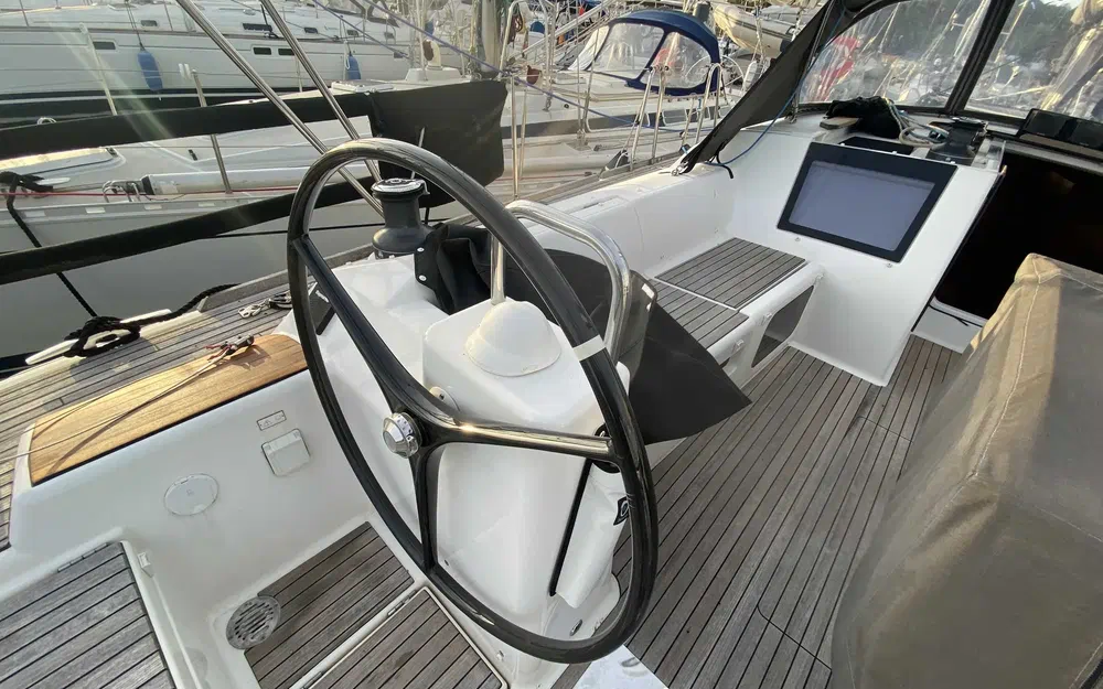 slider 11 Dufour  460 Grand Large