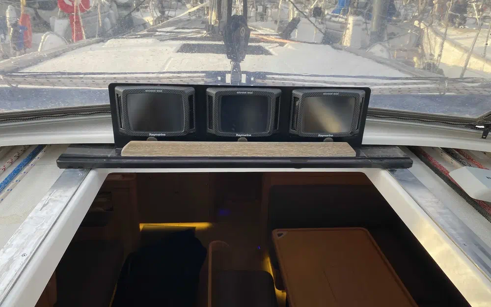 slider 14 Dufour  460 Grand Large