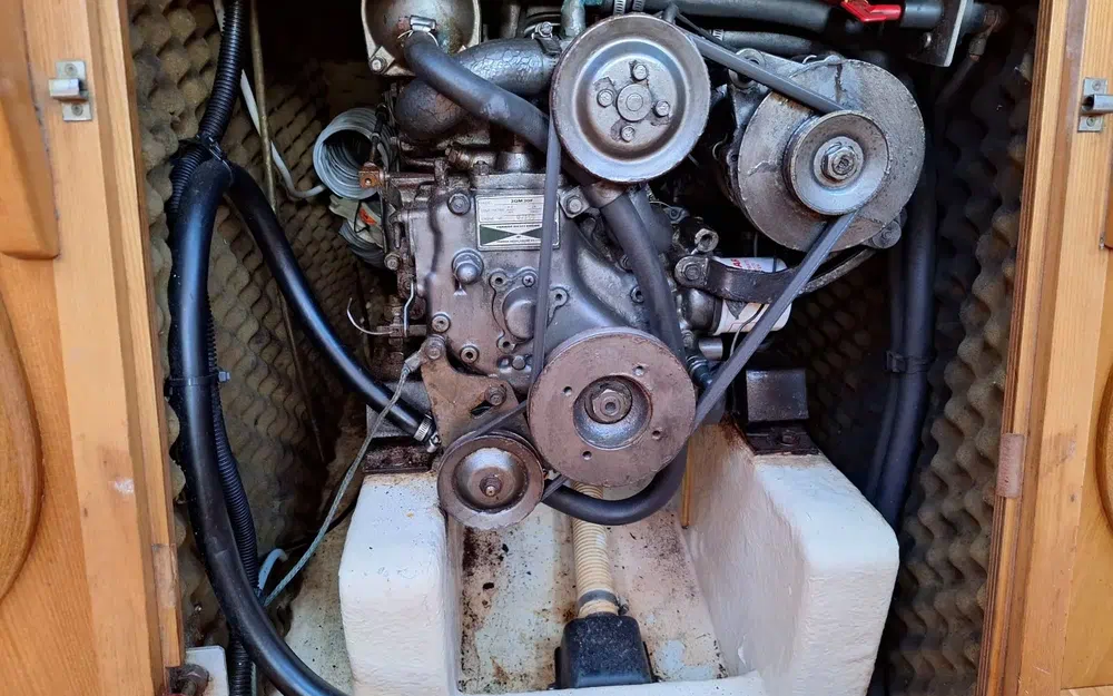 slider 18 Kirie Feeling 1090