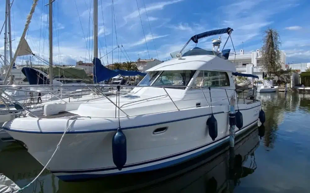 slider 0 Beneteau Antares 10.80