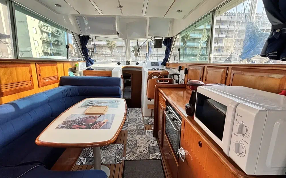 slider 10 Beneteau Antares 10.80