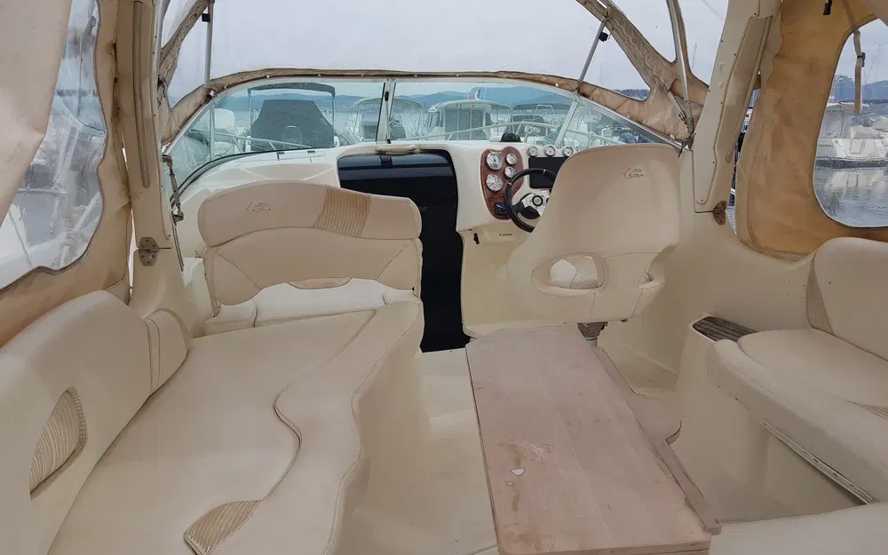 slider 1 Jeanneau Leader 805