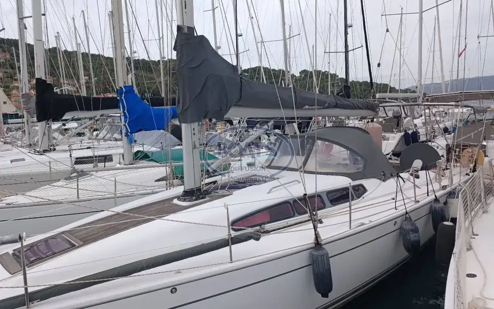 slider 10 Dehler  41