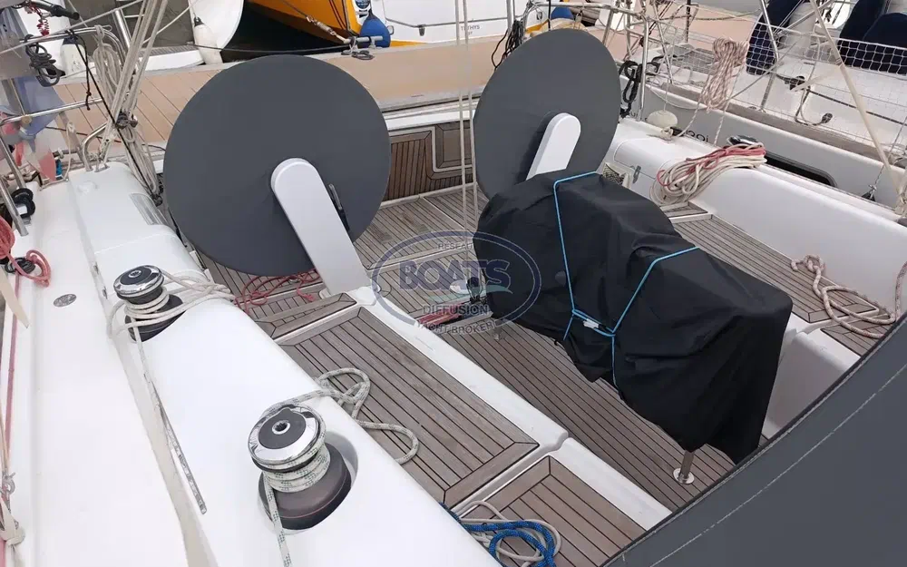 slider 11 Dehler  41