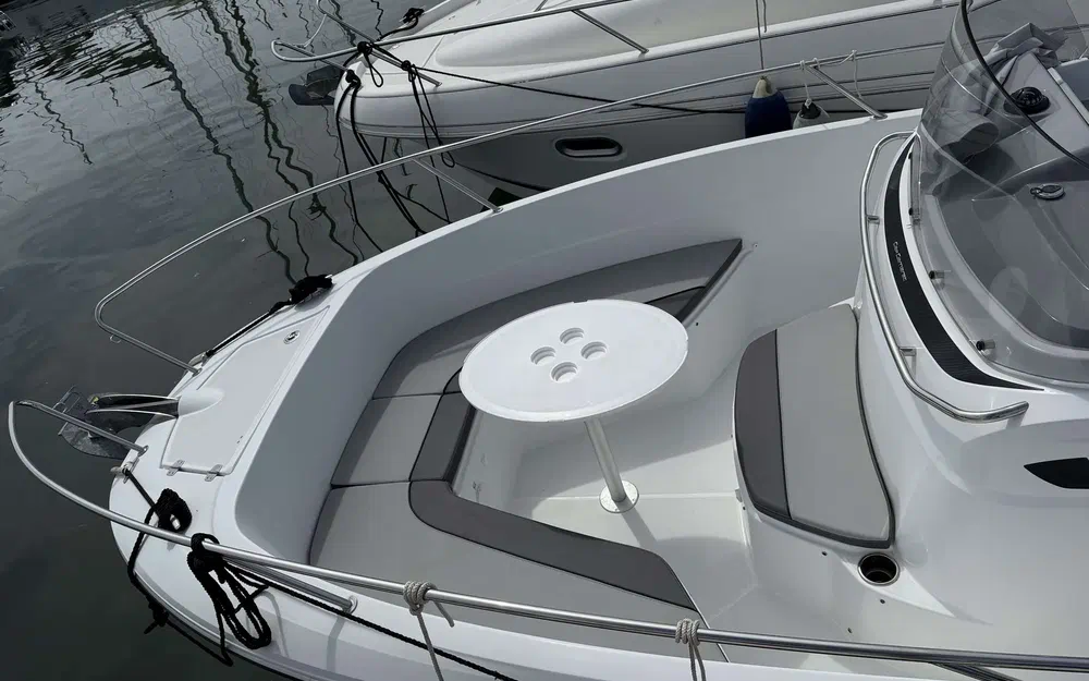 slider 3 Jeanneau Cap Camarat 7.5 CC