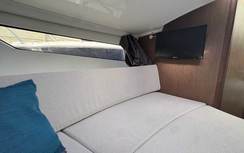 slider 9 Jeanneau Cap Camarat 9.0 WA