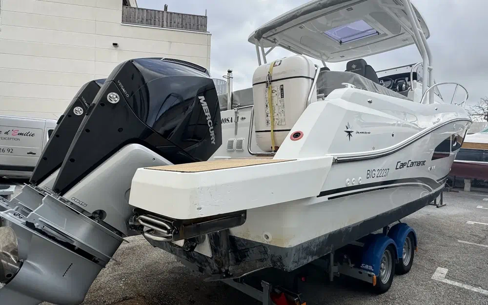 slider 4 Jeanneau Cap Camarat 9.0 WA