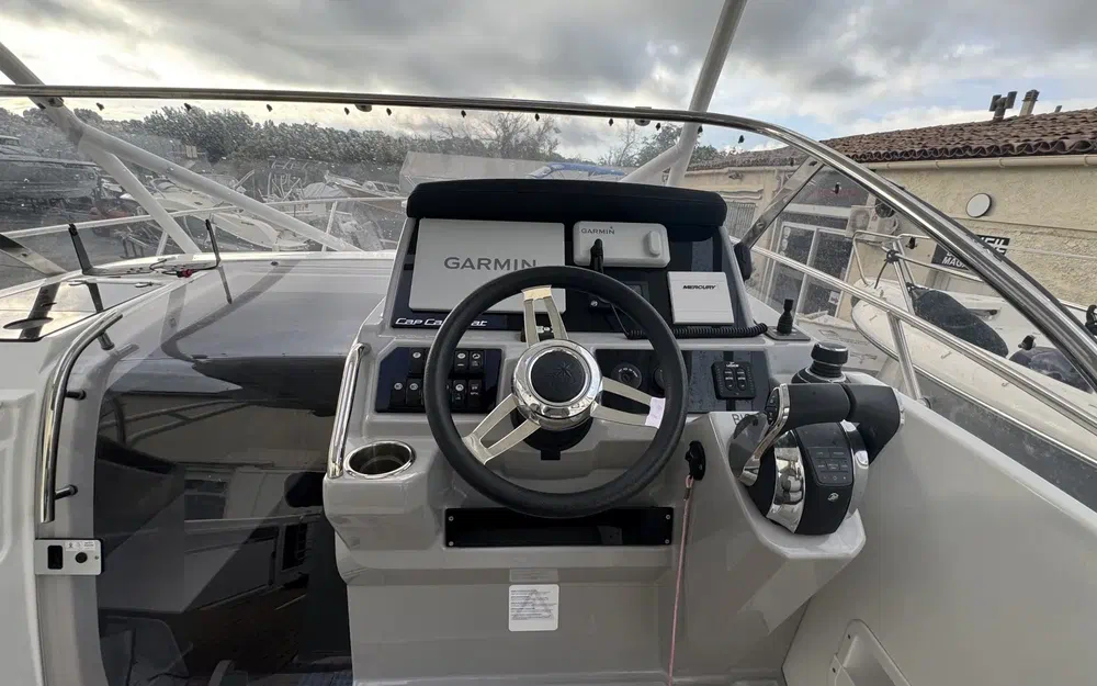 slider 5 Jeanneau Cap Camarat 9.0 WA