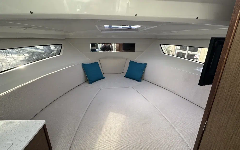 slider 8 Jeanneau Cap Camarat 9.0 WA