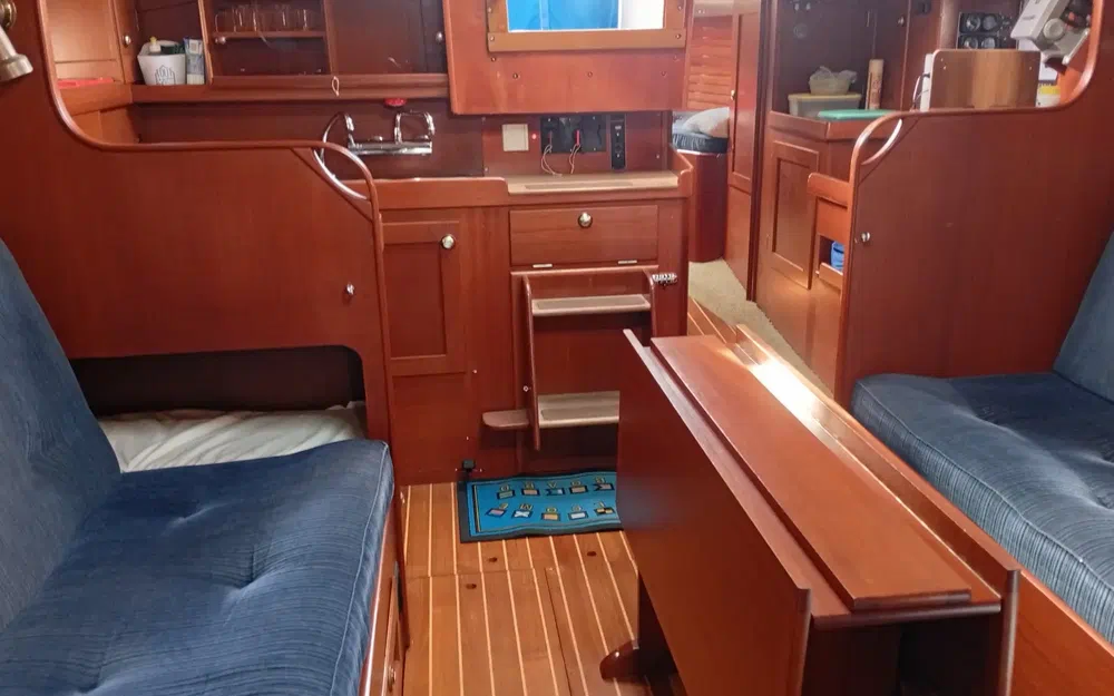 slider 11 Hallberg Rassy  352