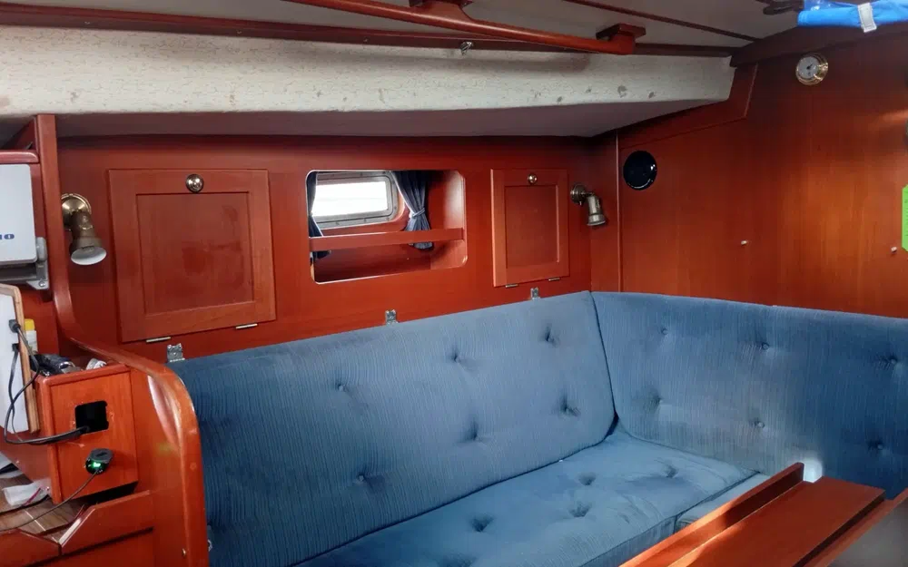 slider 13 Hallberg Rassy  352